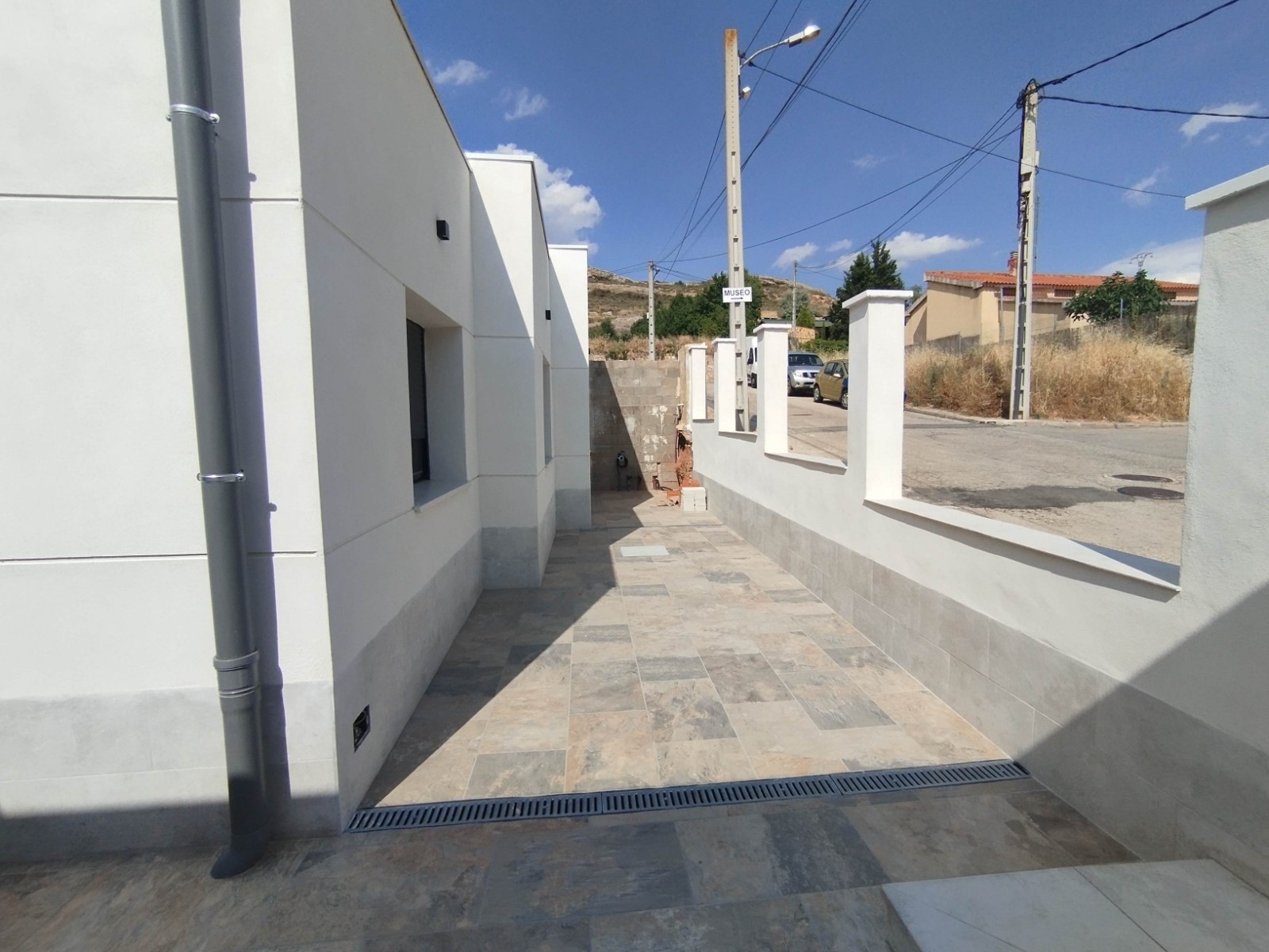 Vivienda unifamiliar en Chillaron.jpg